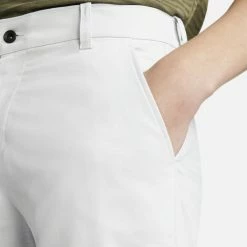 Nike Dri-Fit UV Chino Shorts - 10.5 Inch 18 Nike Dri-Fit UV Chino Shorts - 10.5 Inch -Golf Bag Sales nike dri fit uv chino short 10 5 inch photon dust 03 17061.1632511381