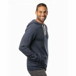 Travis Mathew Cloud Hoodie -Golf Bag Sales travis mathew cloud hoodie mood indigo 02 38624.1667934048